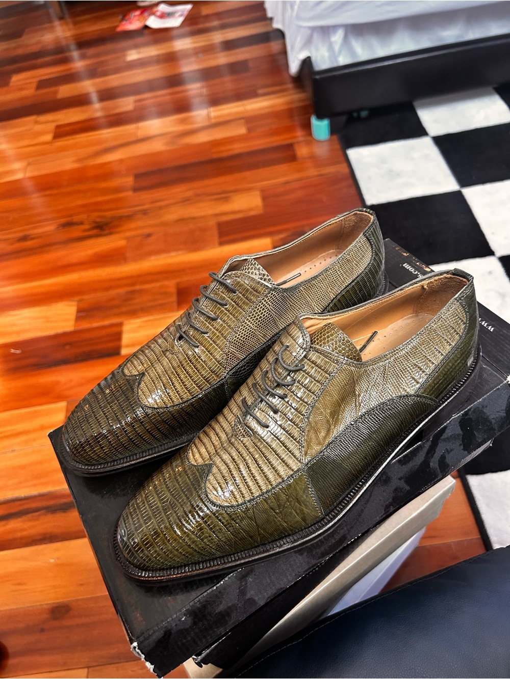David Eden Genuine Teju Lizard Dress Shoes-Twist-Military/Mango-Size 10.5-Exotic
